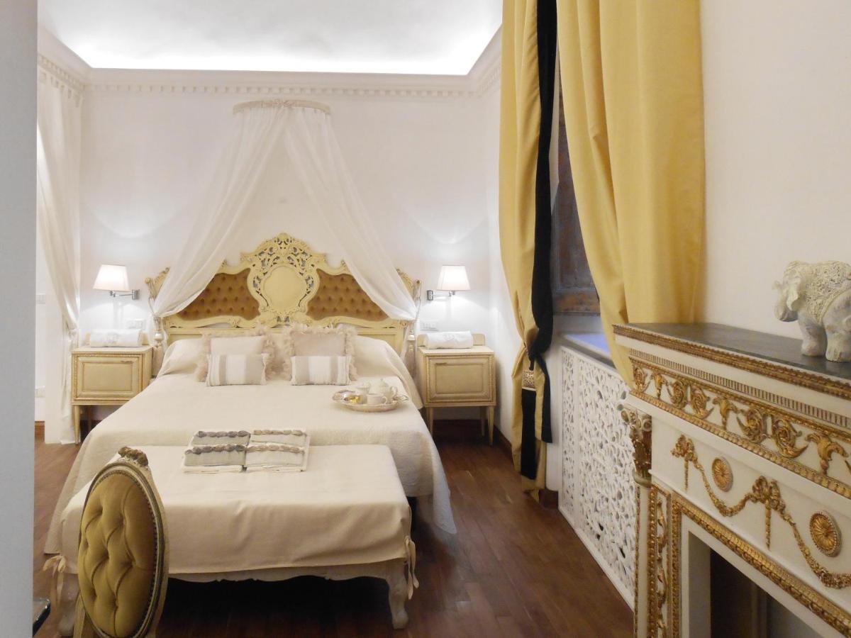 The Right Place 4U Roma Savelli Boutique Apartment Bagian luar foto