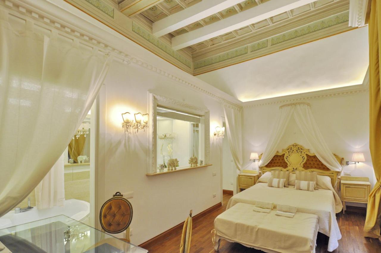 The Right Place 4U Roma Savelli Boutique Apartment Bagian luar foto