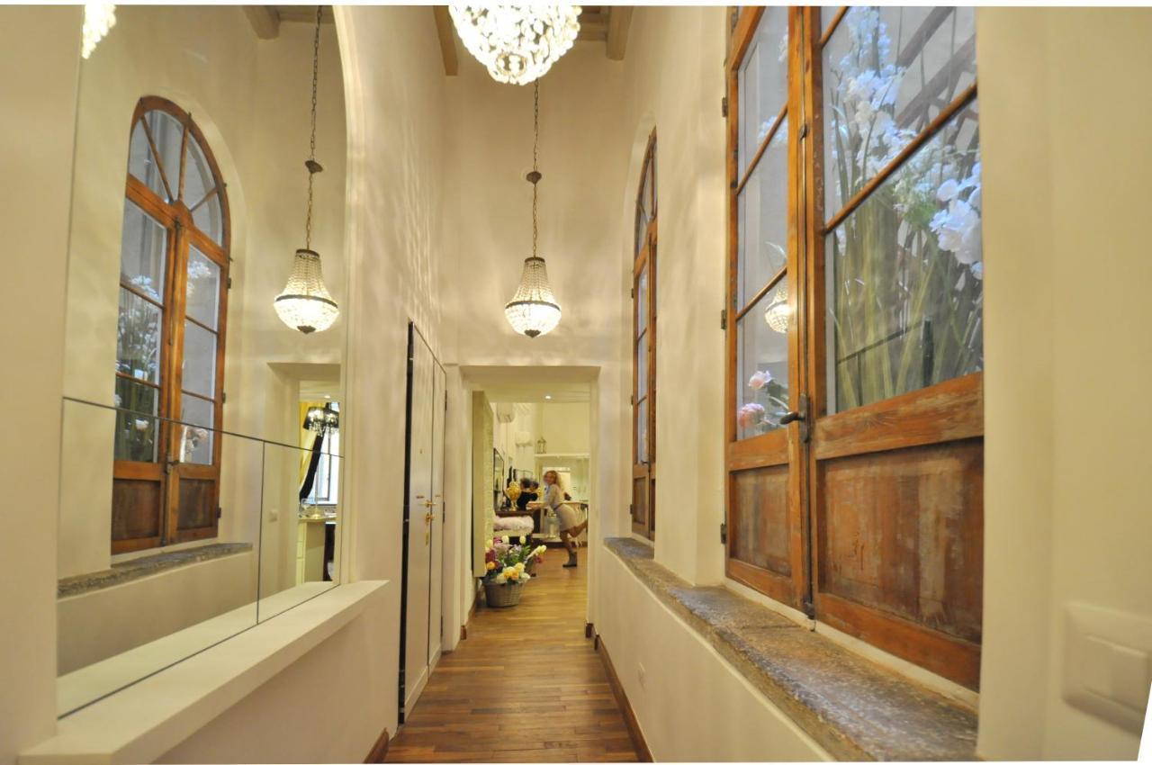 The Right Place 4U Roma Savelli Boutique Apartment Bagian luar foto